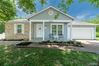 2325 Longmont Drive, O'fallon, MO 63368