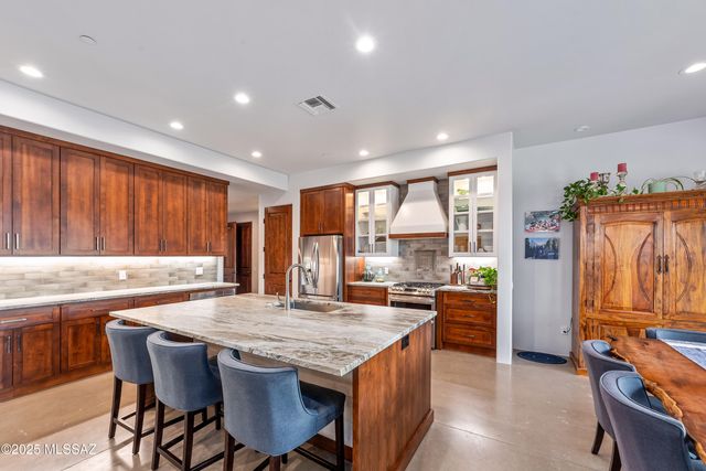 1672 W Limewood Drive, Tucson, AZ 85755