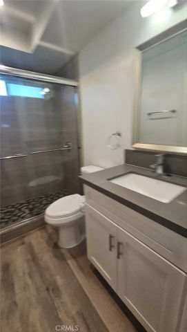 10962 Avalon, Los Angeles, CA 90061