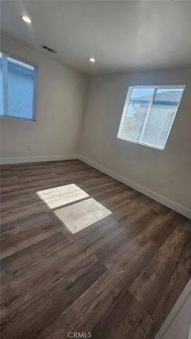 10962 Avalon, Los Angeles, CA 90061