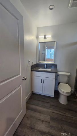 10962 Avalon, Los Angeles, CA 90061
