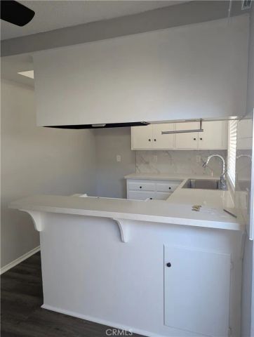 17031 Pinehurst Lane B, Huntington Beach, CA 92647