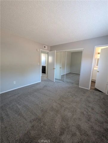 17031 Pinehurst Lane B, Huntington Beach, CA 92647