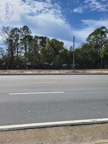 568 E Pine Street, Jesup, GA 31546