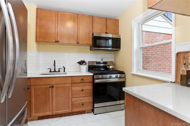 73 Broadway 2J, Pleasantville, NY 10570