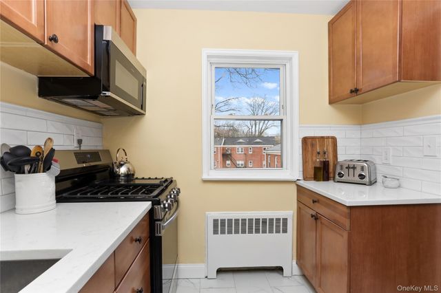 73 Broadway 2J, Pleasantville, NY 10570