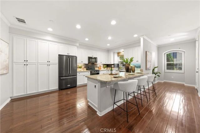 15210 Linden Way, Tustin, CA 92782