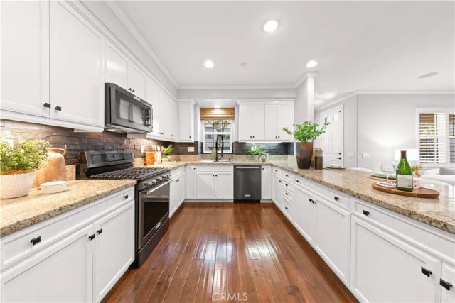 15210 Linden Way, Tustin, CA 92782