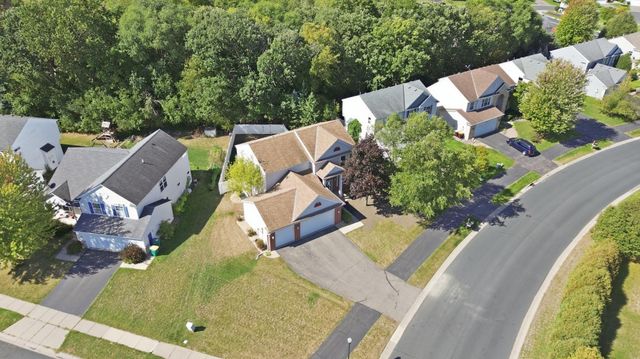 1560 Oakbrooke Terrace, Eagan, MN 55122