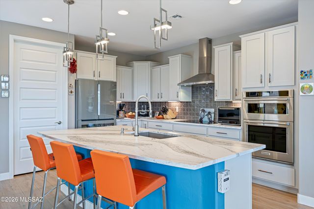 6799 W Cliff Spring Trail, Marana, AZ 85658