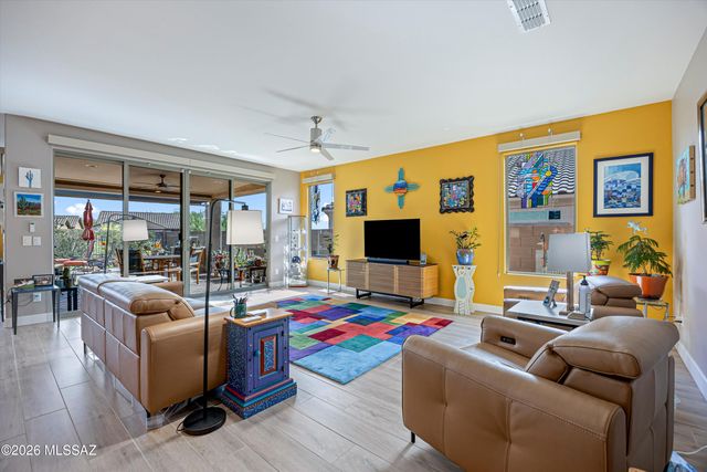 6799 W Cliff Spring Trail, Marana, AZ 85658