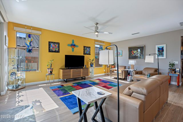 6799 W Cliff Spring Trail, Marana, AZ 85658