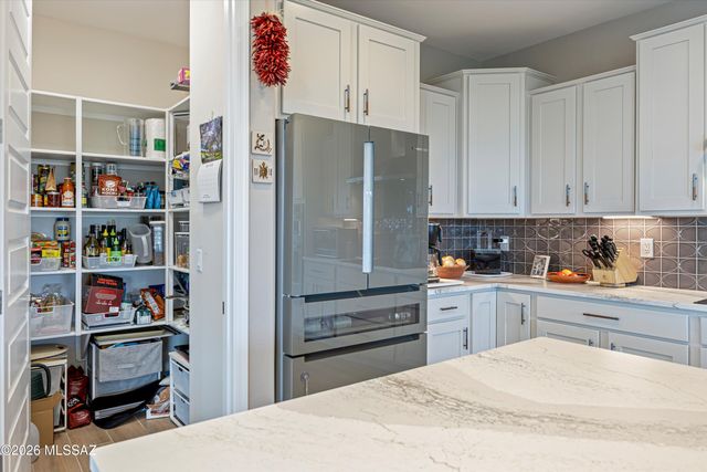 6799 W Cliff Spring Trail, Marana, AZ 85658