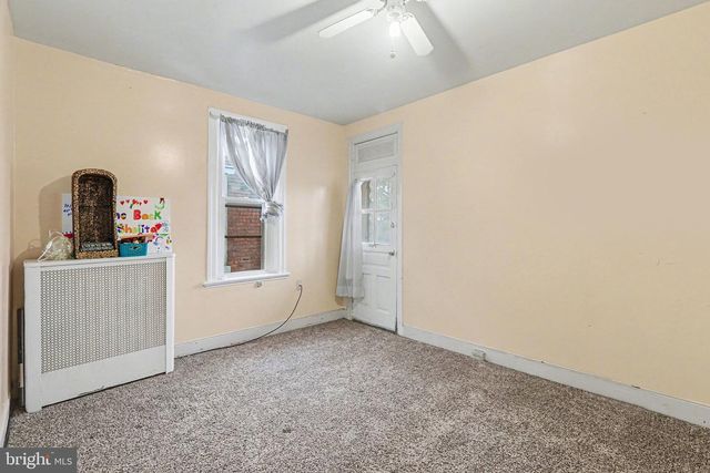 2031 SWATARA ST, Harrisburg, PA 17104