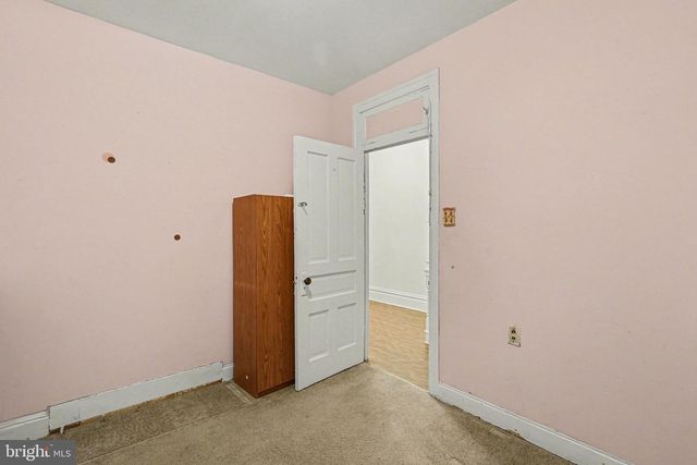 2031 SWATARA ST, Harrisburg, PA 17104