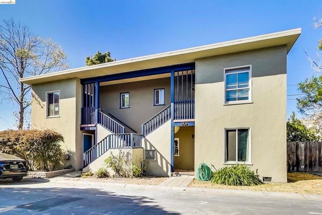 1207 University Ave, Berkeley, CA 94702