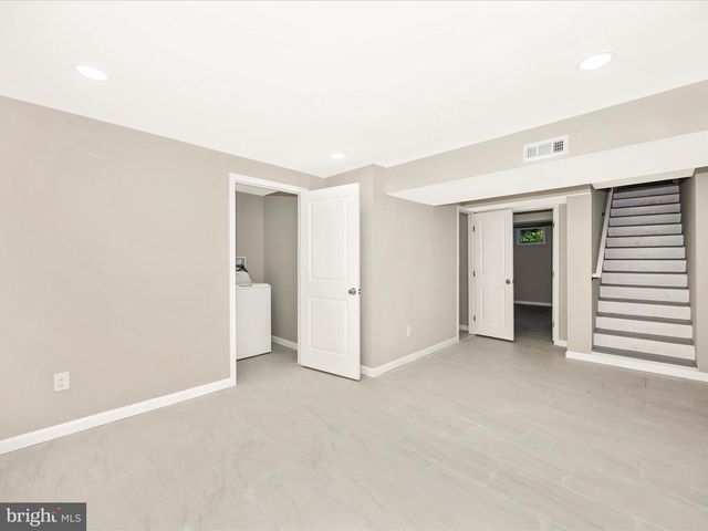 9110 WIRE AVE, Silver Spring, MD 20901