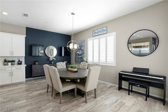 766 Glistening Light Court, Henderson, NV 89052