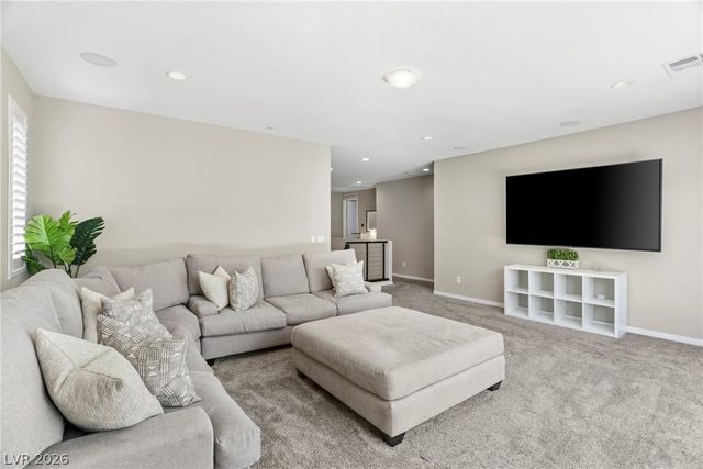 766 Glistening Light Court, Henderson, NV 89052