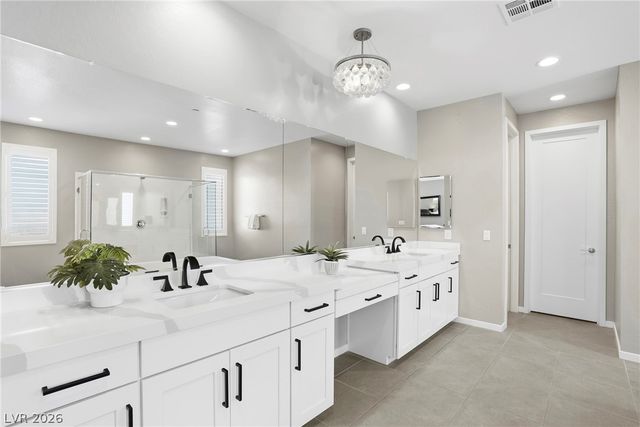 766 Glistening Light Court, Henderson, NV 89052