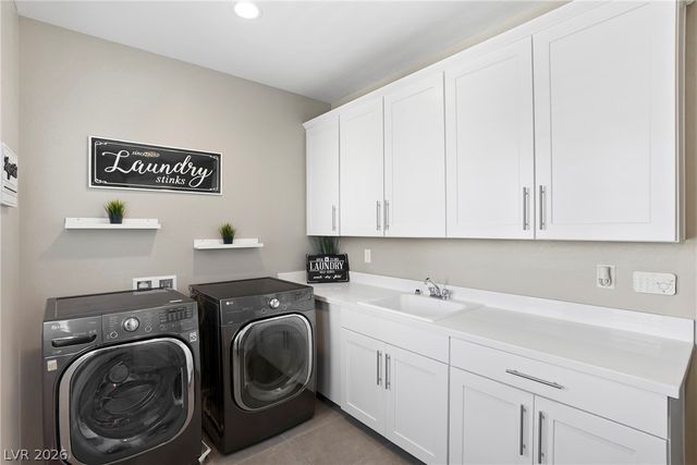 766 Glistening Light Court, Henderson, NV 89052