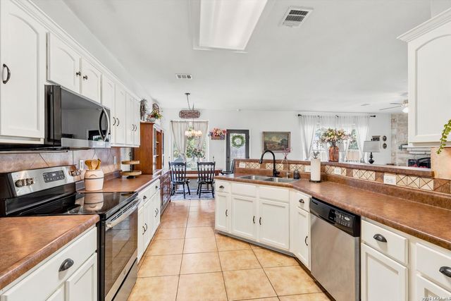 802 Celosia, San Antonio, TX 78245