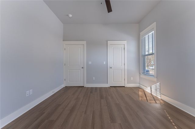 349 E 11th Street, Fayetteville, AR 72701