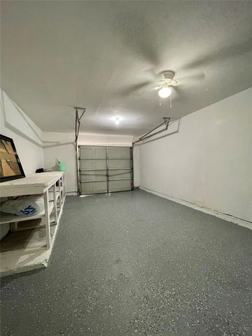 305 Cypress Street, Lake Jackson, TX 77566