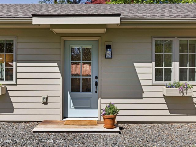 555 Mountain View Avenue, Hurley, NY 12443
