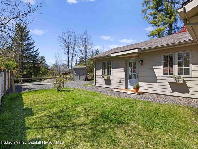 555 Mountain View Avenue, Hurley, NY 12443