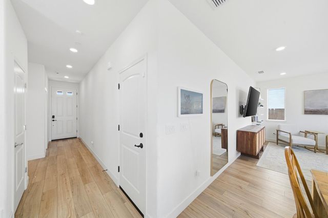 8793 Prelude Way, Elk Grove, CA 95757