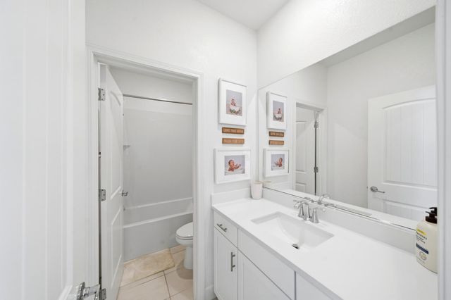 8793 Prelude Way, Elk Grove, CA 95757