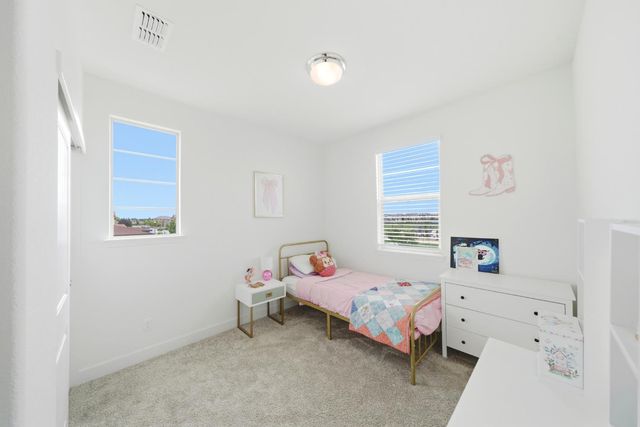 8793 Prelude Way, Elk Grove, CA 95757