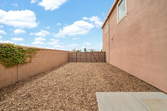 8793 Prelude Way, Elk Grove, CA 95757