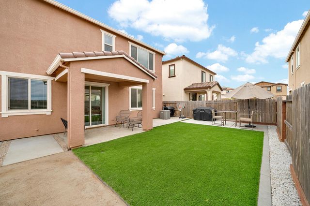 8793 Prelude Way, Elk Grove, CA 95757