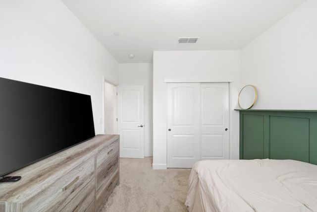 8793 Prelude Way, Elk Grove, CA 95757
