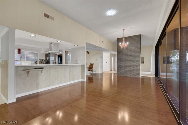 6744 Mountridge Drive, Las Vegas, NV 89110