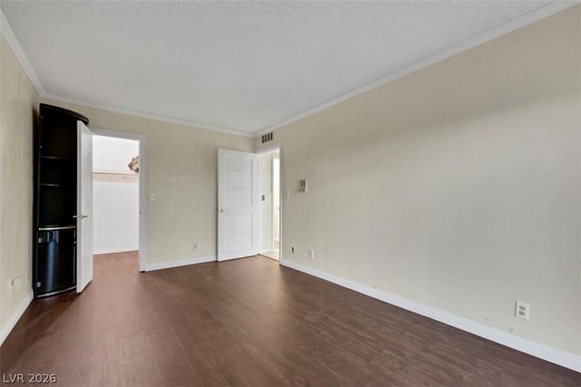6744 Mountridge Drive, Las Vegas, NV 89110