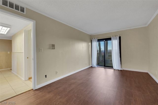 6744 Mountridge Drive, Las Vegas, NV 89110