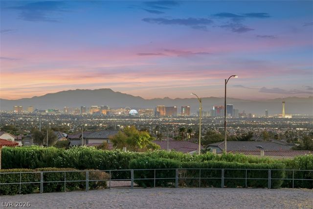 6744 Mountridge Drive, Las Vegas, NV 89110