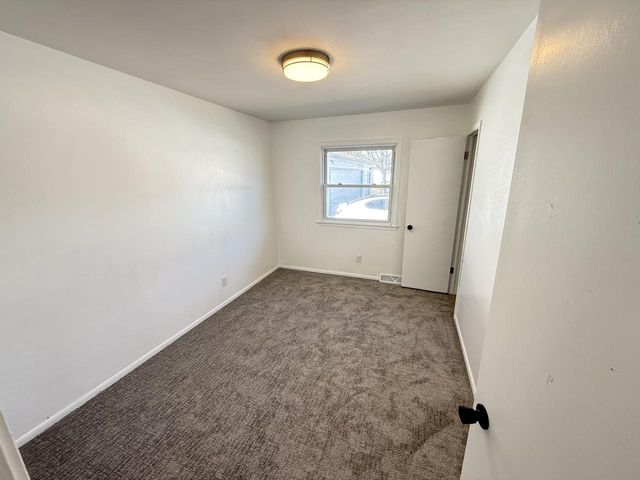 8707 W Petersik STREET, Milwaukee, WI 53224