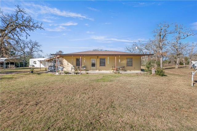 508 Lakeview Street, Somerville, TX 77879