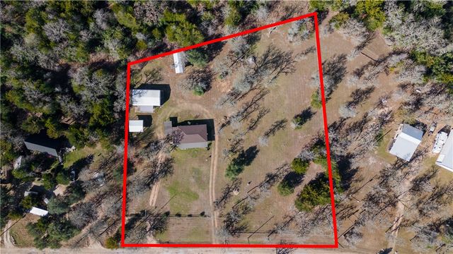 508 Lakeview Street, Somerville, TX 77879