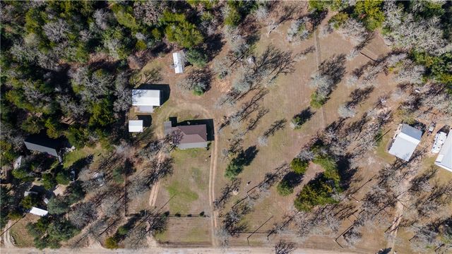 508 Lakeview Street, Somerville, TX 77879