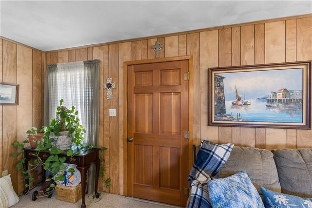 508 Lakeview Street, Somerville, TX 77879