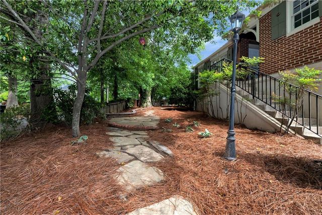 952 Wayside Street, Cornelia, GA 30531