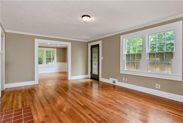 952 Wayside Street, Cornelia, GA 30531