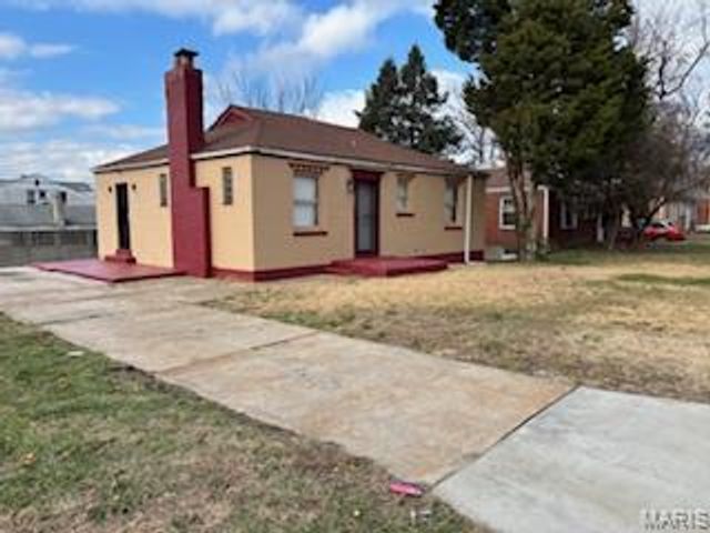 6203 Tyndall Drive, St Louis, MO 63134