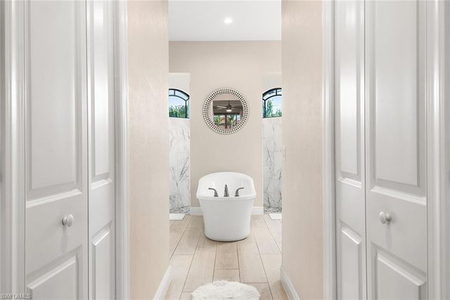 302 NW 32nd PL, Cape Coral, FL 33993