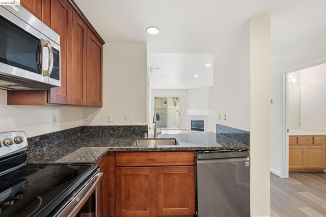 2503 Baywood WAY, Richmond, CA 94804